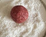 A picture of step 4 of Strawberry coconut balls.