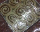 Foto langkah ke 5 dari resep Cinnamon roll with tiramisu glaze.