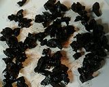 A picture of step 3 of Rice olives and carrots.