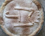 A picture of step 6 of Apple Pie.