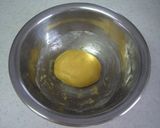 A picture of step 3 of Easy Manju.