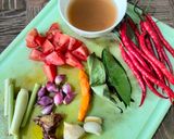 Foto langkah ke 1 dari resep Ikan Mas Kuah Asam Kemangi.