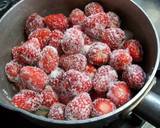 Strawberry Confiture Jam with Fresh Strawberries