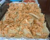 A picture of step 3 of Rad's Chicken nachos.