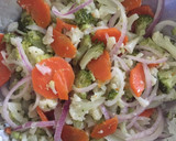 Foto del paso 5 de la receta: Ensalada de brócoli y coliflor