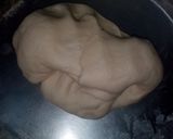 A picture of step 7 of Kulcha and bhuna chicken masala.