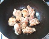A picture of step 4 of Stir-Fried Chicken and Eggplant with Mayonnaise and Ponzu.