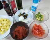 Foto del paso 1 de la receta: Ensalada de patatas y salmón
