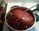 A picture of step 2 of Debbie'sBeer laced Chilli..