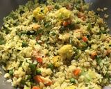 A picture of step 4 of Winter Veg Poha.