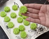 A picture of step 4 of Green Jelly Bites.