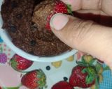 A picture of step 5 of Chocolate hummus.