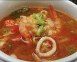 Foto langkah ke 5 dari resep TOM YAM Seafood.