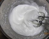 A picture of step 2 of French Meringues.
