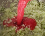 Foto del paso 7 de la receta: Manitas de cordero guisadas con patatas en olla rápida