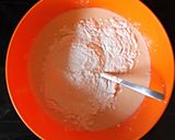 A picture of step 2 of Apple pancakes.