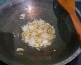 Foto langkah ke 1 dari resep 54. Sosis Asam Manis.