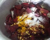 A picture of step 3 of Chuqandar ki bhujiya 😋.