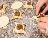صورة لخطوة 4 من وصفة الصفيحة البعلبكية الشهية 🤤😋