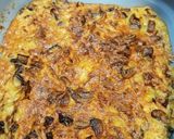 Foto del paso 4 de la receta: Quiche de setas y cebolla caramelizada sin hojaldre