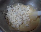 A picture of step 3 of Just Mix! Okara Cupcakes.