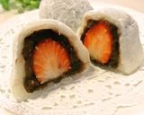 A picture of step 6 of Sticky Chewy Daifuku Dumplings made with Cut Mochi Cakes.