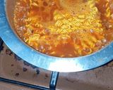 A picture of step 5 of Simple indomie.