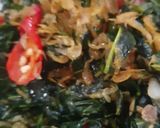 Foto langkah ke 3 dari resep Tumis Daun Pepaya Jepang.