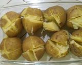 Foto langkah ke 2 dari resep Kentang Saus Keju Chedar.