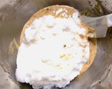 A picture of step 7 of Rum Raisin Roll Cake.