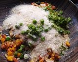 व्हेजिटेबल उपमा (vegetable upma recipe in marathi) रेसिपी स्टेप 3 फोटो 