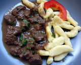 Szarvaspörkölt recept fázis 5 fotója