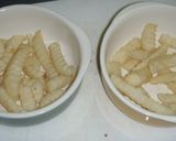 A picture of step 1 of Quick Cooking ★ 30-minute Garlic Potato Gratin.