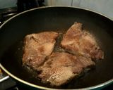 Pecsenye tarjából, krumplipürével recept fázis 2 fotója