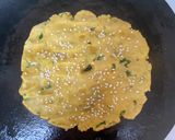 मराठवाडा फेमस धपाटे (dhapate recipe in marathi) रेसिपी स्टेप 2 फोटो 