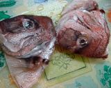 A picture of step 1 of Sea Bream Simmered Offcuts.