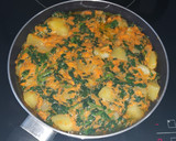 Foto del paso 3 de la receta: Tortilla de patatas, espinacas y zanahoria