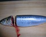 A picture of step 2 of How to Easily Butterfly Sardines.