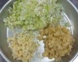 A picture of step 1 of Shrimp In Chili Sauce (A Restaurant Dish at Home).