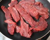 A picture of step 2 of My Lovely Braising Steak in Gravy 😉.