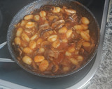 Foto del paso 3 de la receta: Gnocchis son champiñones en salsa de tomate