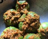 A picture of step 3 of Stuffed Tinda (round gaurd).