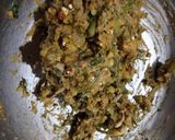 A picture of step 2 of Vegetable kofta in red gravy with mint naan.