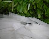 A picture of step 1 of Easy Mizuna and Daikon Radish Salad.