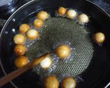 A picture of step 7 of Pon de Rings that You Can Easily Roll Up By Hand.