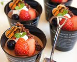 A picture of step 11 of Fluffy Chocolate Mousse.