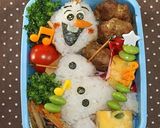 A picture of step 4 of Easy Frozen "Olaf" Charaben.