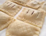 A picture of step 5 of A Baker's Pie Crust.