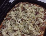 Foto langkah ke 4 dari resep Pizza 🍕 HAPPY CALL.