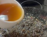 Foto del paso 9 de la receta: Arroz negro 🦑 con mayonesa de ajo🧄!